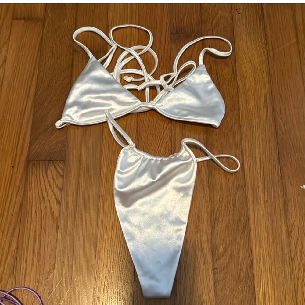 Oh Polly, Neena swim white bathing suit size small